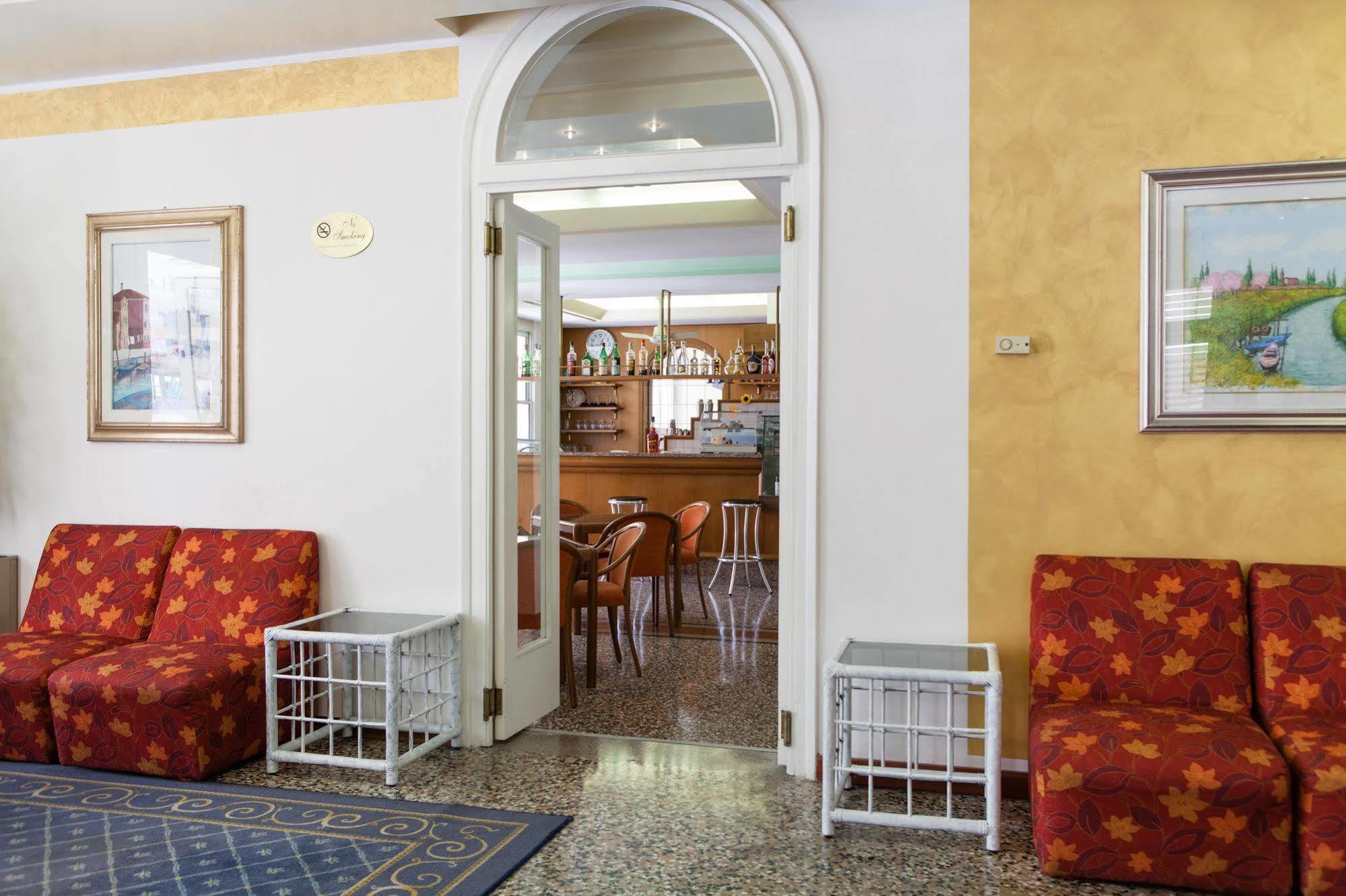 Hotel Al Mare Lido di Jesolo Dış mekan fotoğraf
